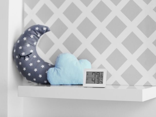 Taux d'humidité dans la chambre de bébé : l'hygrométrie idéale